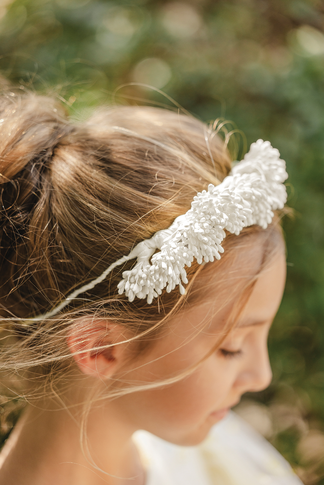 Crown - Ecru Ceremony flowers - Image principale