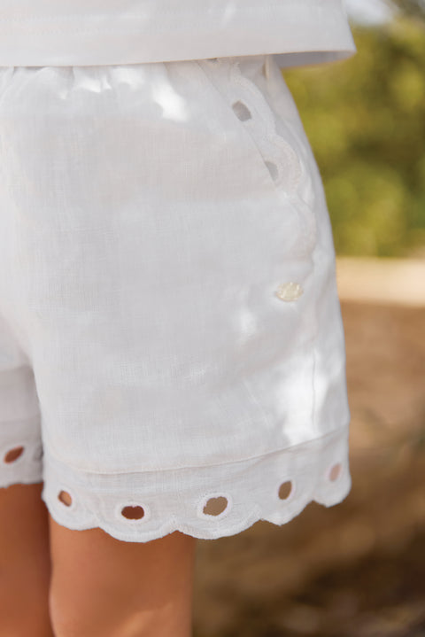 Short - Blanc lin détails ajourés - Image principale