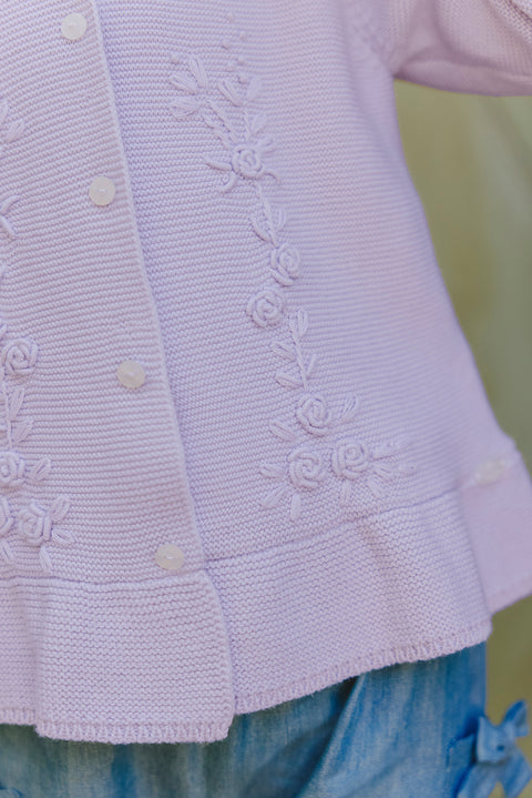 Strickjacke - Flieder Stickerei blumig - Image principale