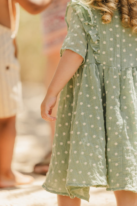 Robe - Vert sauge broderie fleurie - Image principale