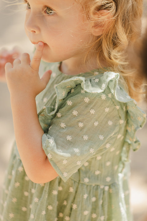 Robe - Vert sauge broderie fleurie - Image principale