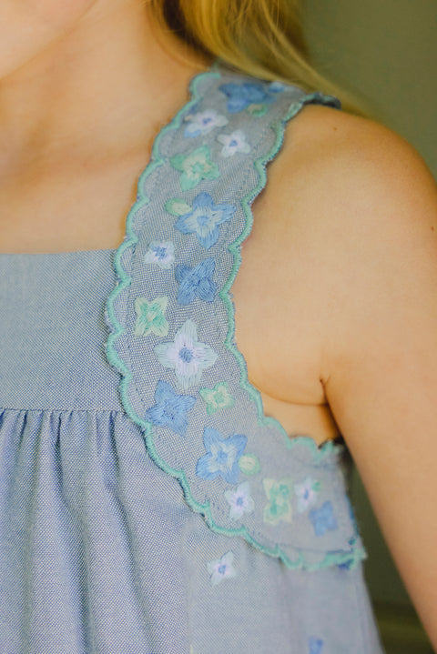 Robe - Bleu chambray broderie fleurie - Image principale