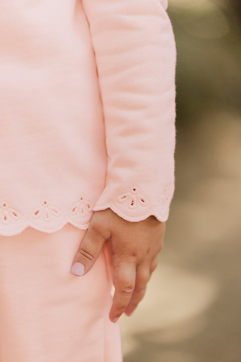 Ensemble jogging - Rose pâle motif ajouré - Image principale