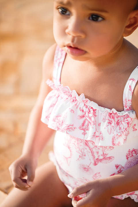 Maillot de bain - Rose vif imprimé inspiration Toile de Jouy - Image principale