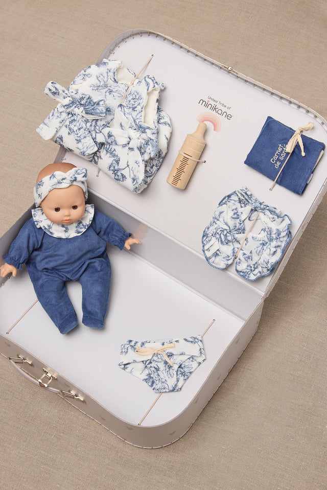 Clarisse Koffer - Minikane x Tartine et Chocolat Toile de Jouy Blau - Image principale