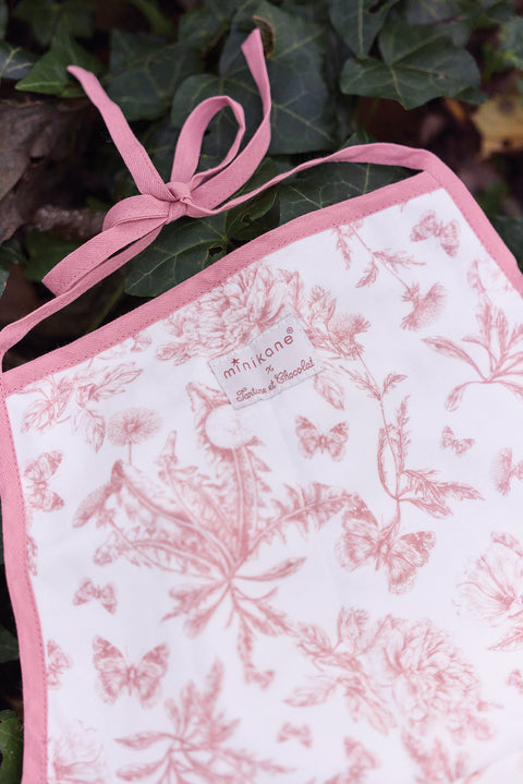Kit Tablier et Manique - Minikane x Tartine et Chocolat imprimé Toile de Jouy rose - Image principale
