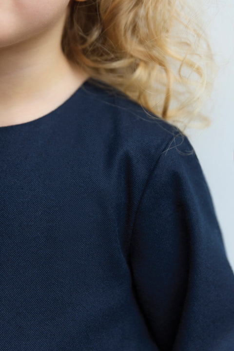 Robe - Marine plis religieux - Image principale