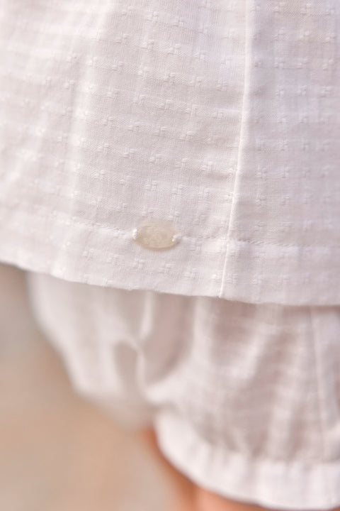 Outfit kurz - Weiss Kittel blumig - Image principale