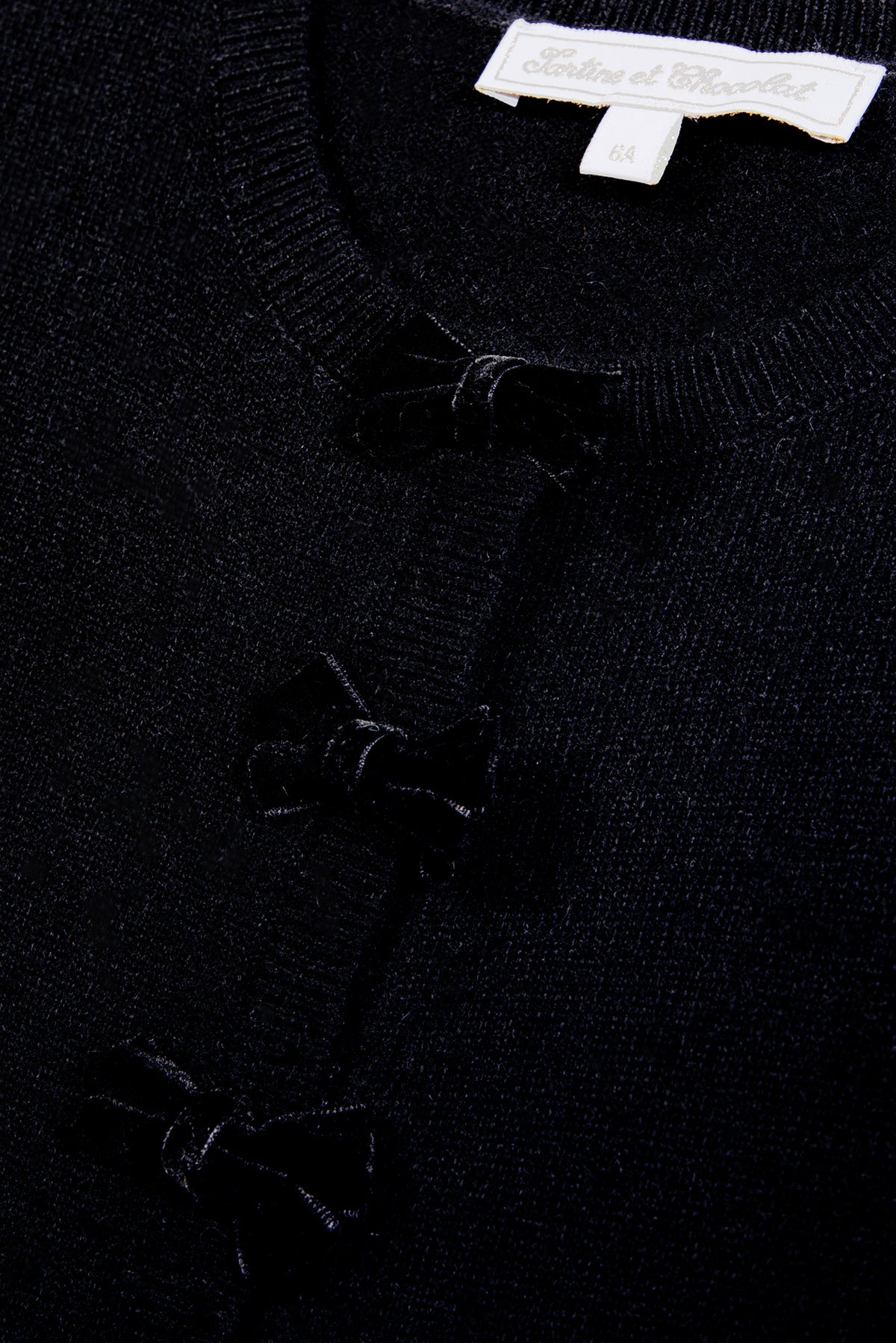 Vest - Zwart wol strikjes
