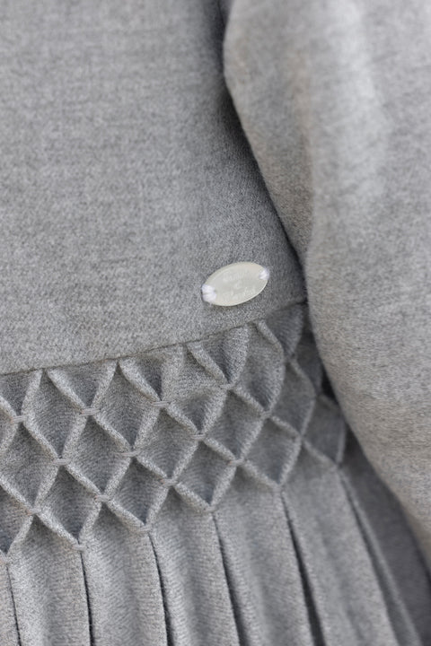 Vestito - Grigio medio Colletto Girocollo Pieghe piatti - Image principale