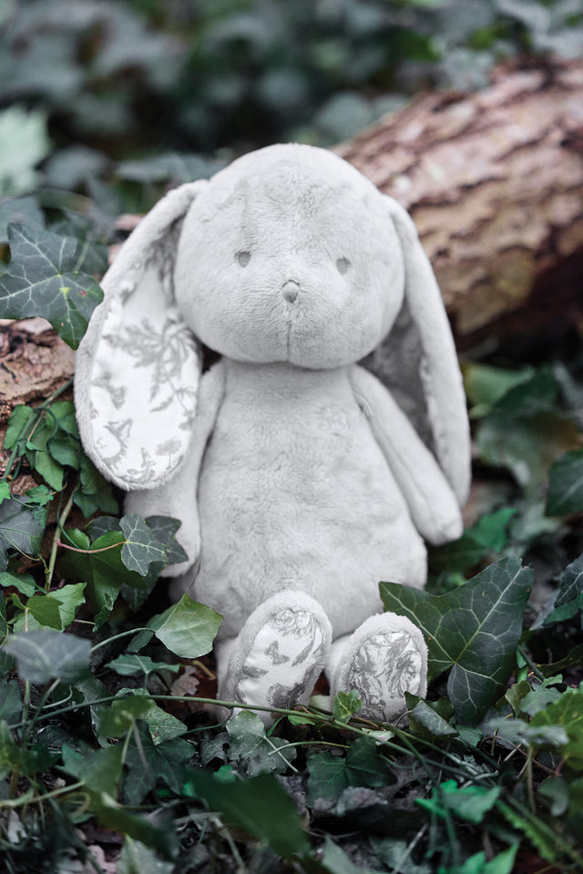 Augustin le Lapin - Imprimé inspiration Toile de Jouy gris 25cm - Image principale