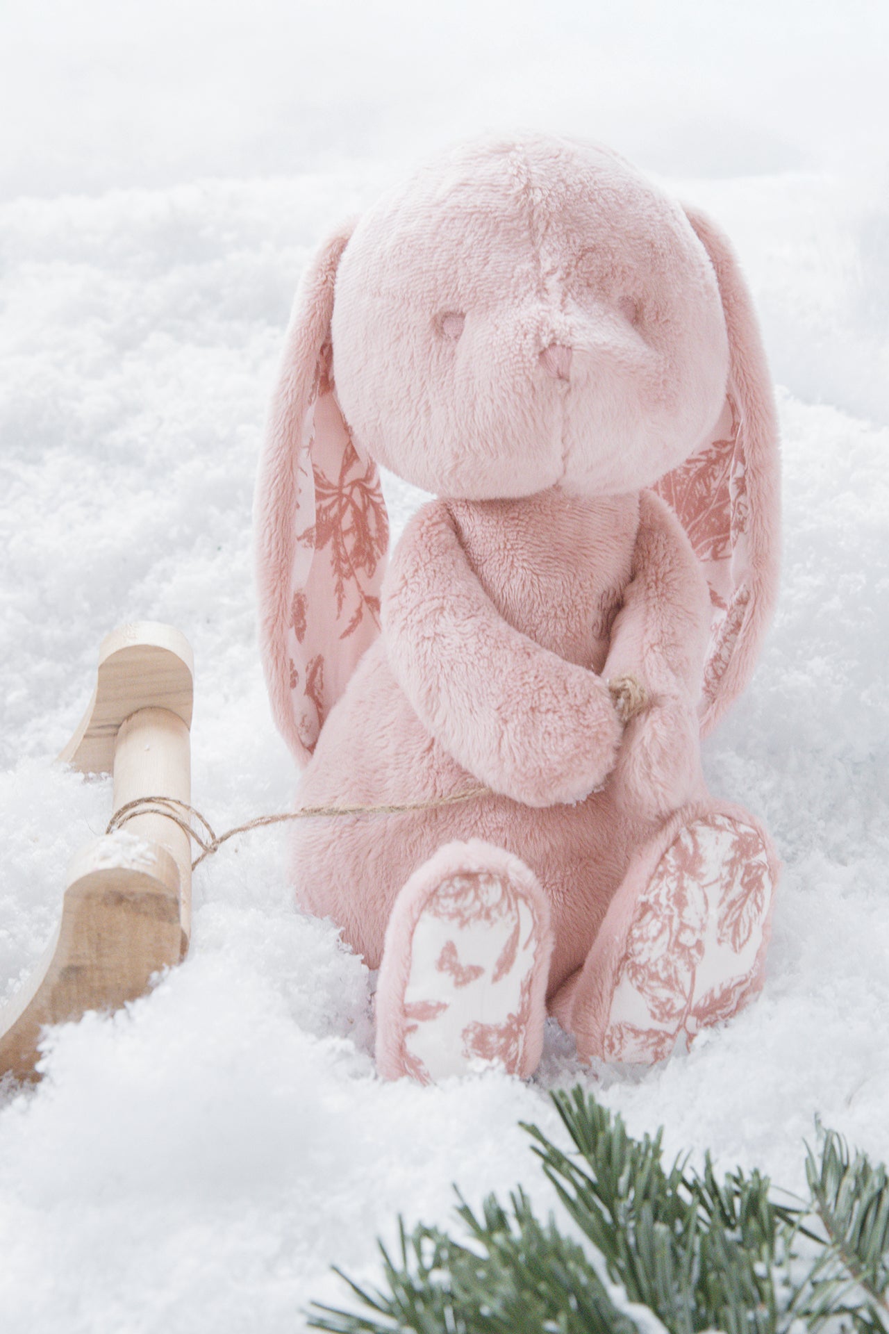 Doudou Augustin le lapin rose - Tartine et Chocolat Doudou Augustin le lapin rose - Tartine et Chocolat