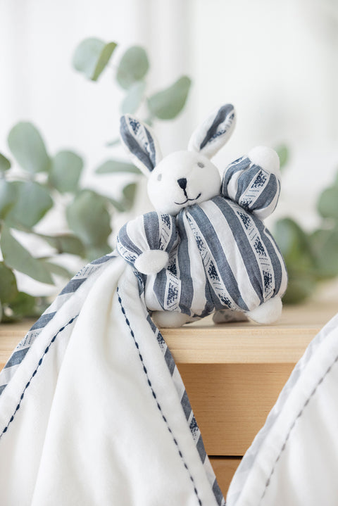 Augustin le lapin 1977 - doudou marine - Image principale