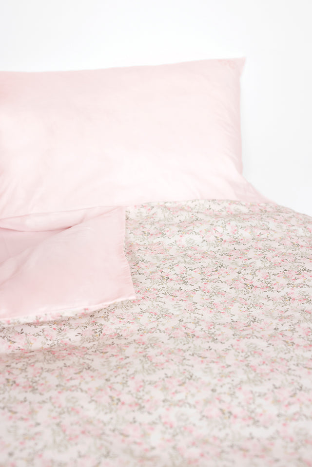 Parure de lit - Imprimé fleuri jardin hivernal - Image principale