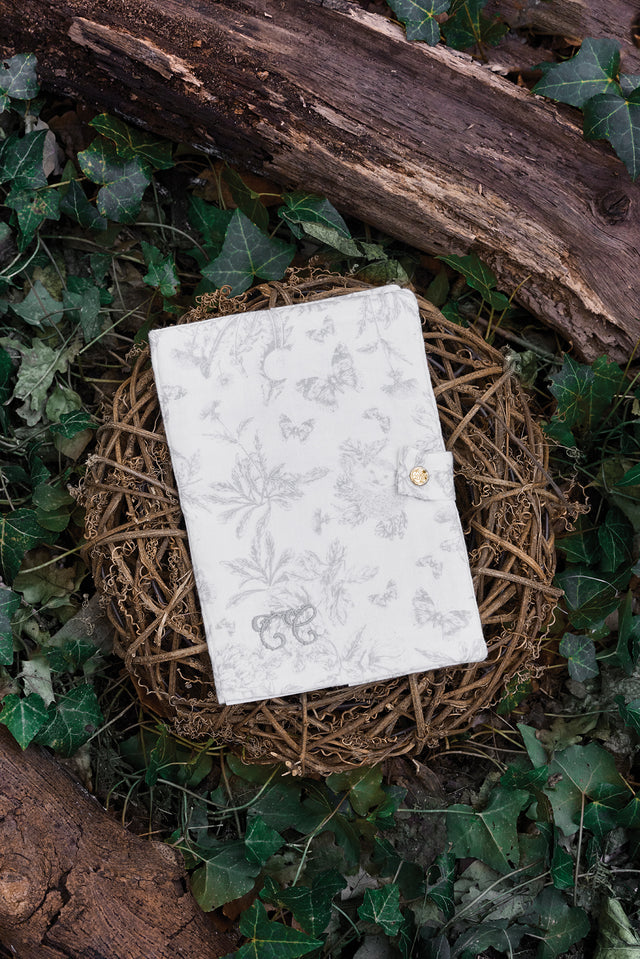 Housse de carnet - Imprimé toile de jouy gris - Image principale