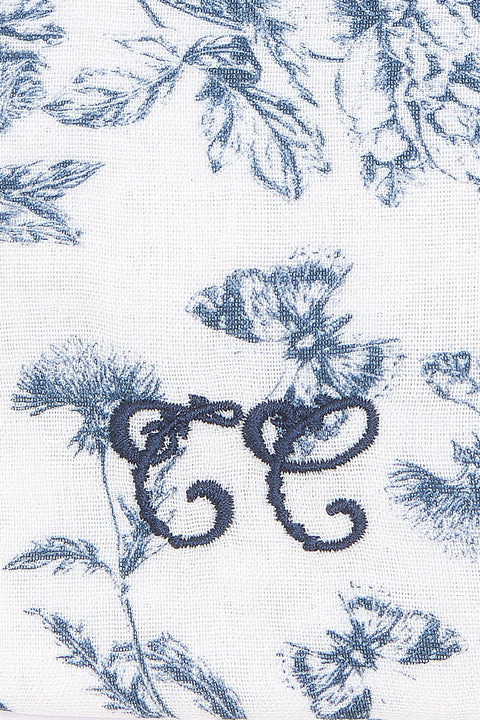 Housse de carnet de santé - Imprimé inspiration Toile de Jouy bleu - Image principale