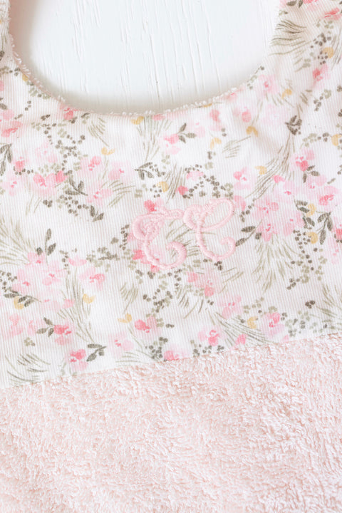 Bavoir - Rose pâle imprimé fleuri jardin hivernal T2 - Image principale