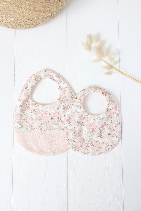 Bavoir - Rose pâle imprimé fleuri jardin hivernal T2 - Image principale