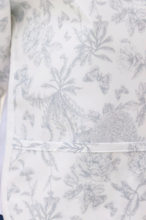 Bavoir à manches toile enduite - Imprimé inspiration Toile de Jouy gris - Image principale