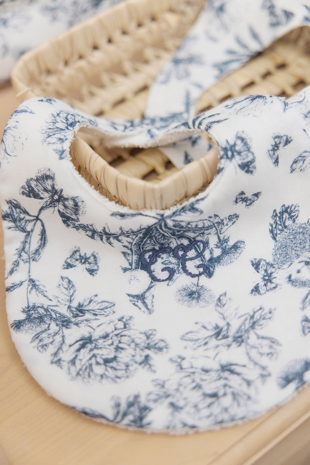 Bavoir - Imprimé inspiration toile de jouy bleu T1 - Image principale