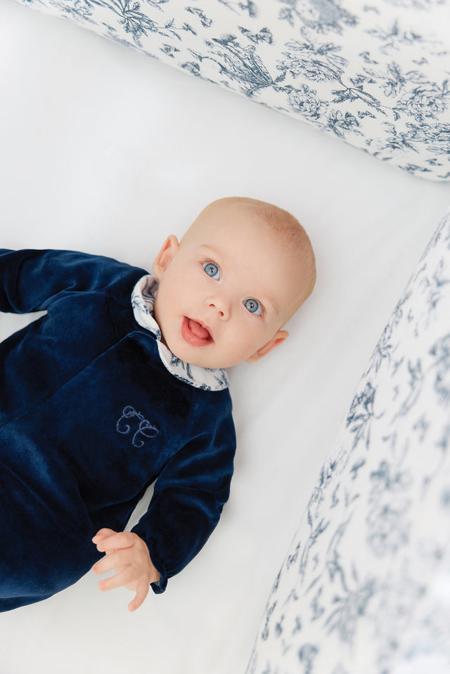 Pyjama - Bleu velours imprimé inspiration toile de jouy - Image principale