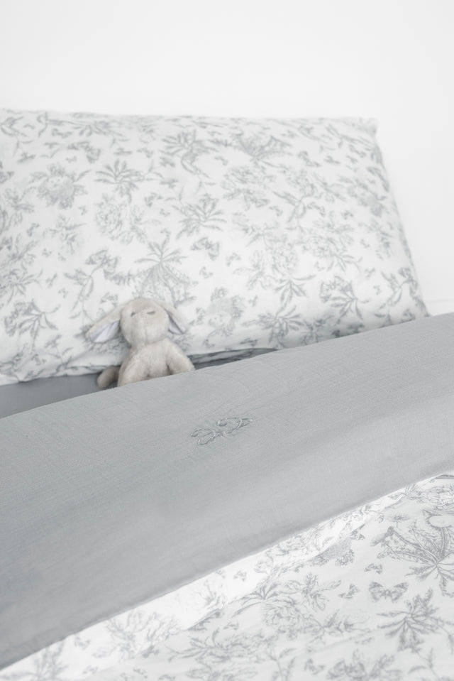 Parure de lit - Imprimé inspiration toile de jouy gris - Image principale