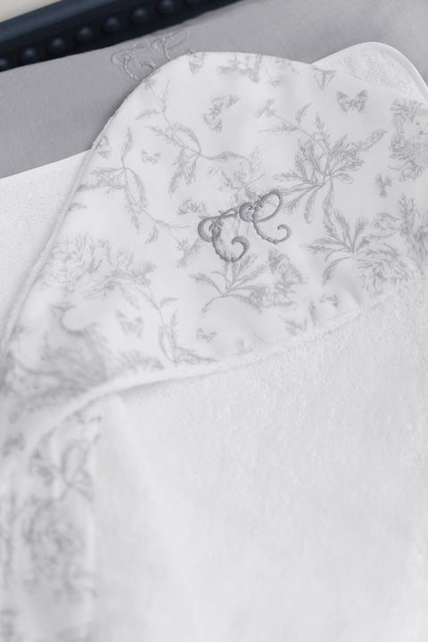 Cape de bain - Imprimé inspiration toile de jouy gris - Image principale