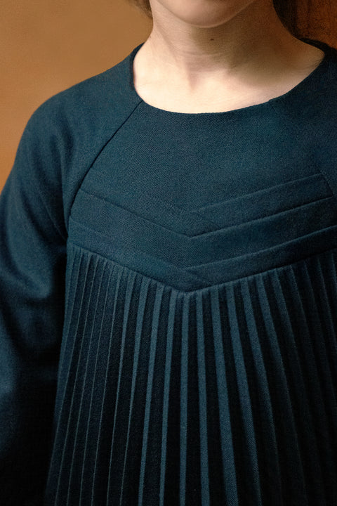 Robe - Marine plissée - Image principale