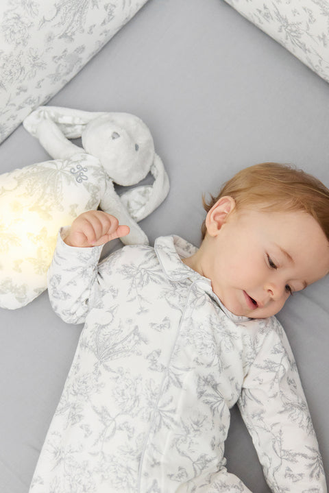 Augustin le Lapin veilleuse musicale - Imprimé Toile de Jouy gris - Image principale