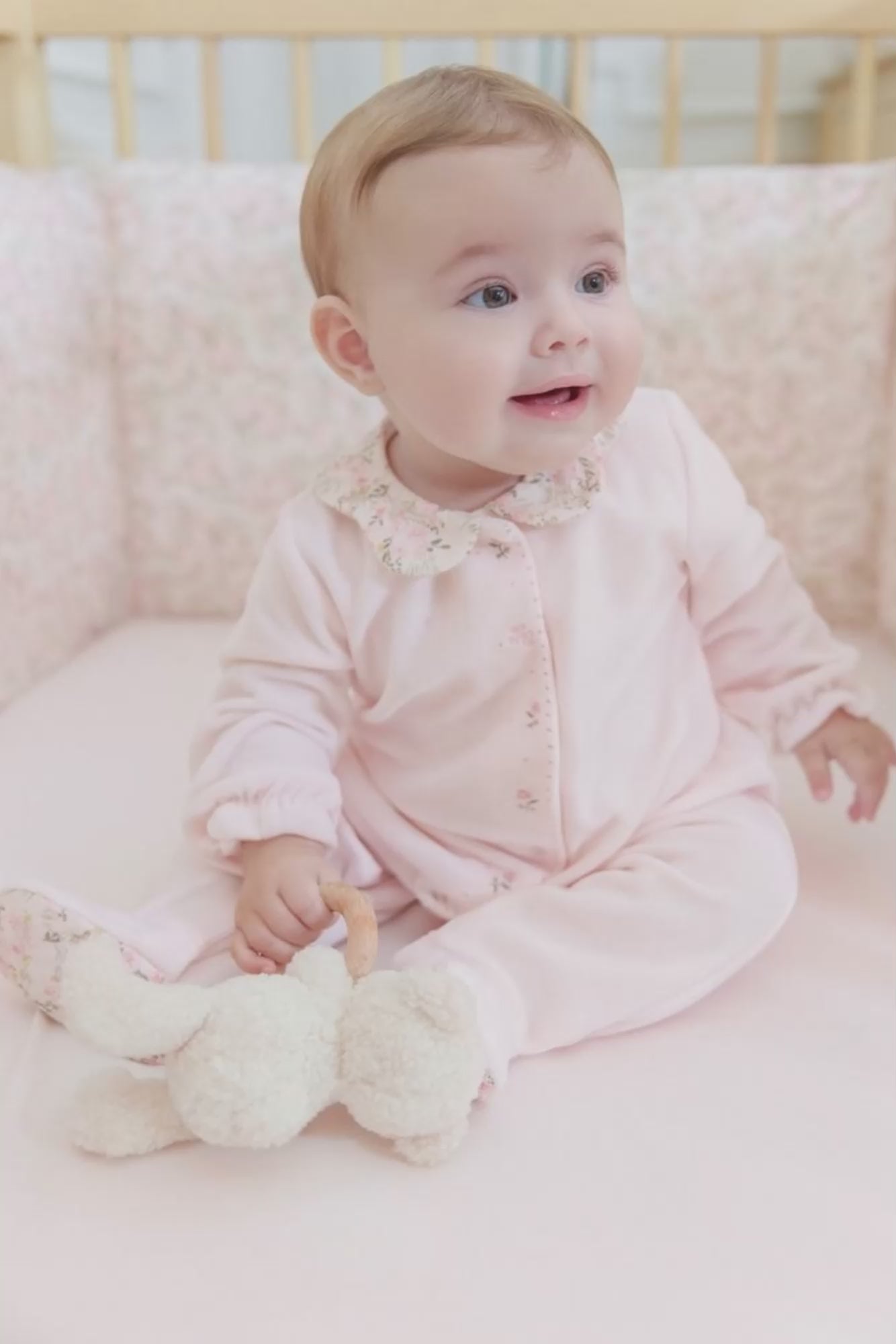 Pyjama Velour rose pâle imprimé fleuri jardin hivernal fille Tartine et  Chocolat