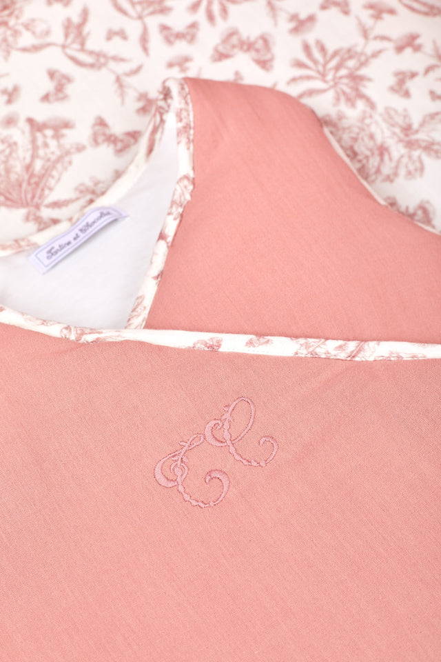 Gigoteuse - T2 Imprimé inspiration Toile de Jouy rose - Image principale