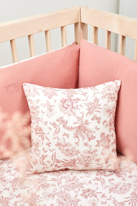Coussin réversible - Imprimé inspiration Toile de Jouy rose - Image principale