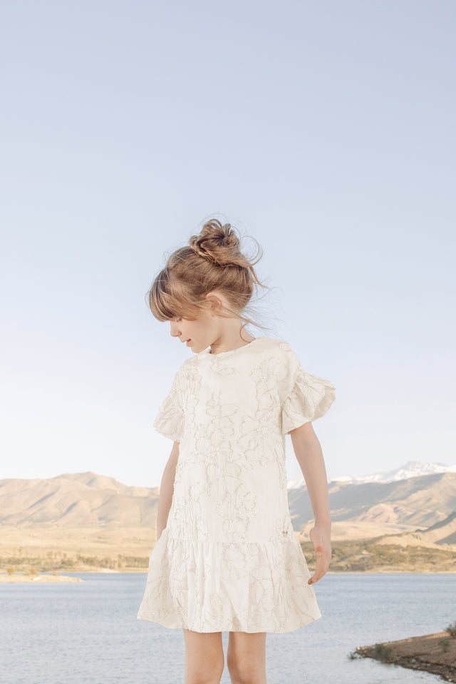 Robe - Or cérémonie - Image principale