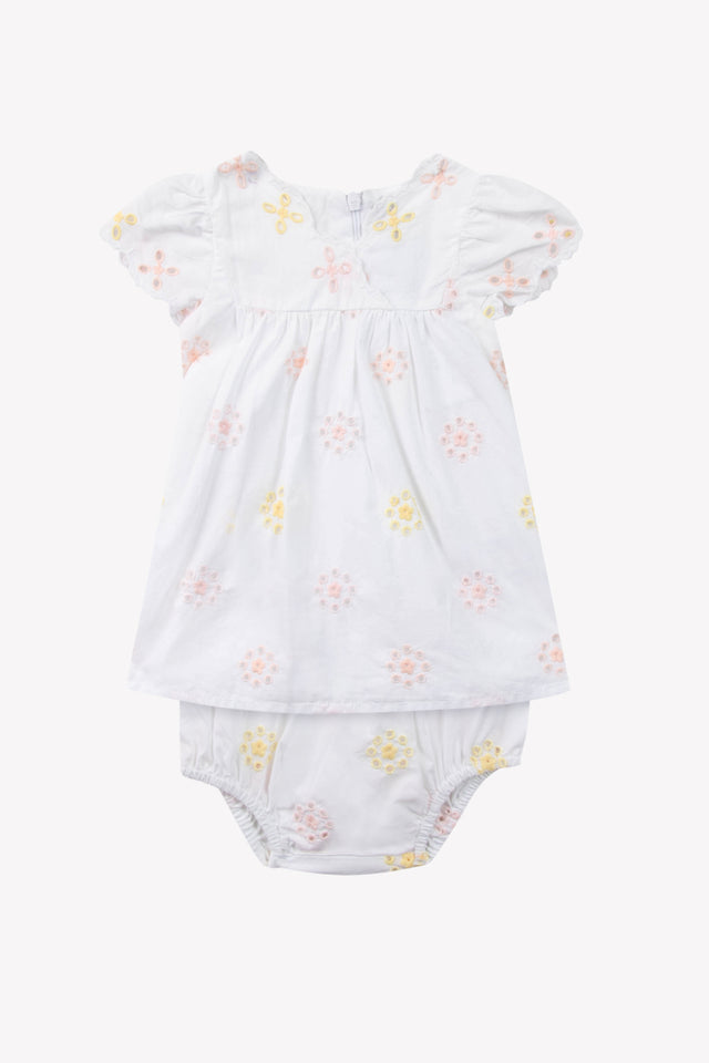 Outfit short - White Embrodery openwork flower - Image principale