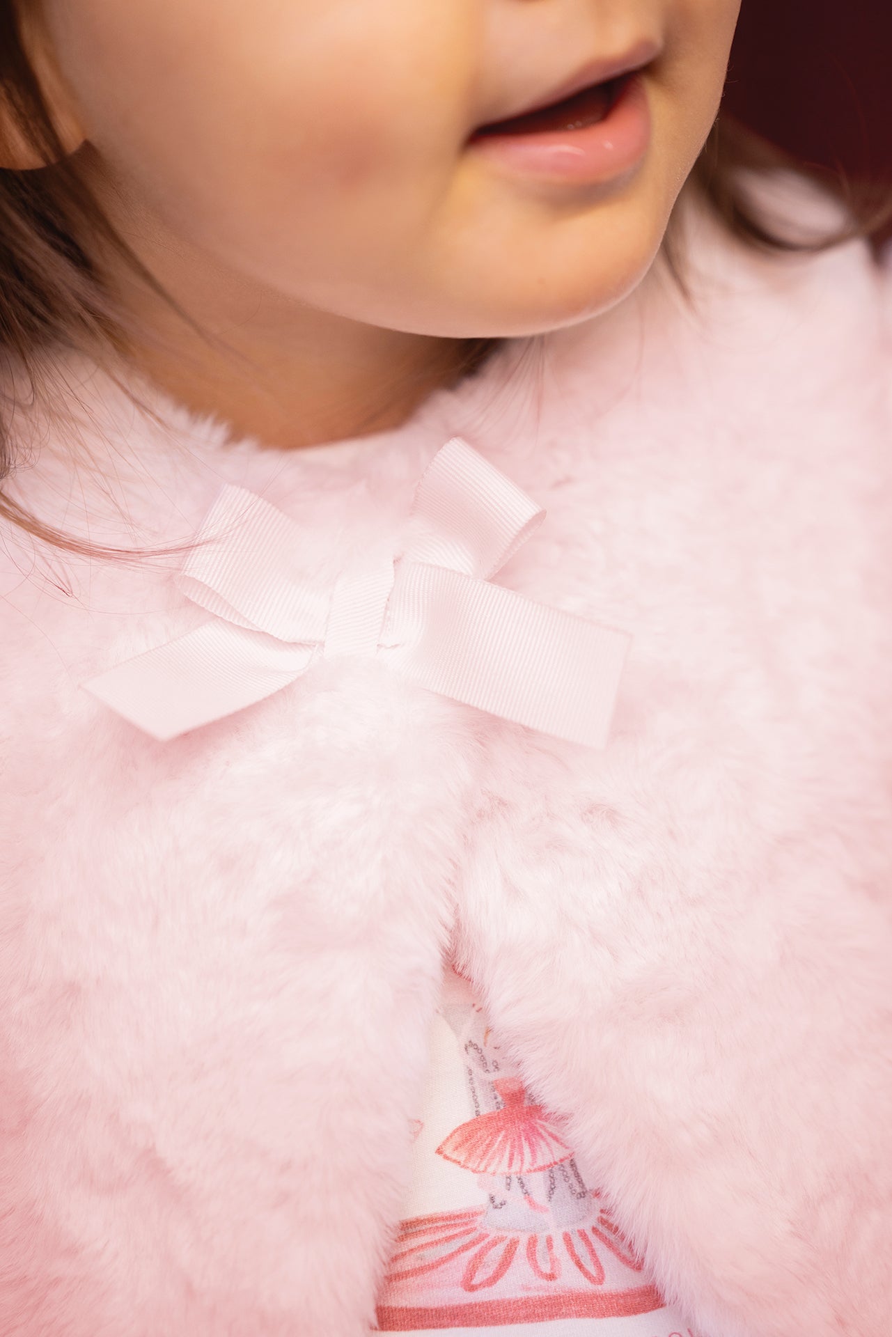 Gilet - Rose pâle imitation fourrure avec nœud