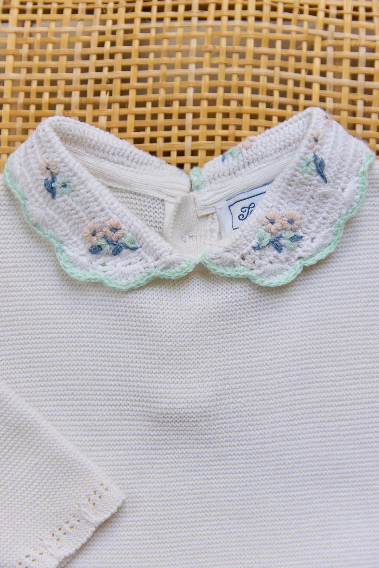 Trui - Wit Borduurwerk bloemig