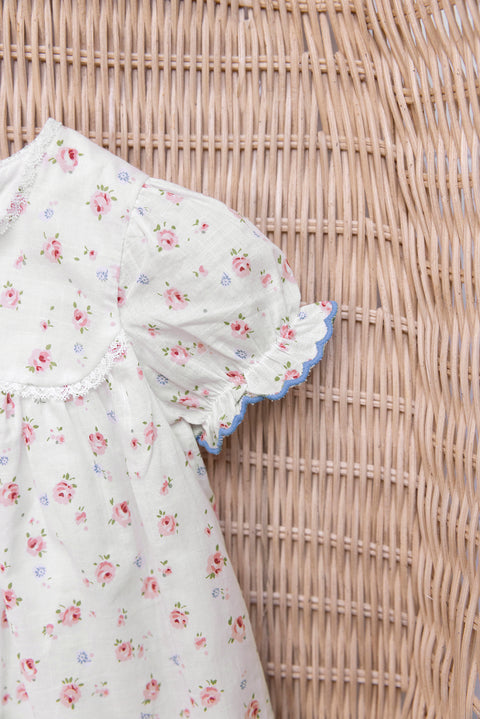 Robe - Ecru motif fleuris - Image principale