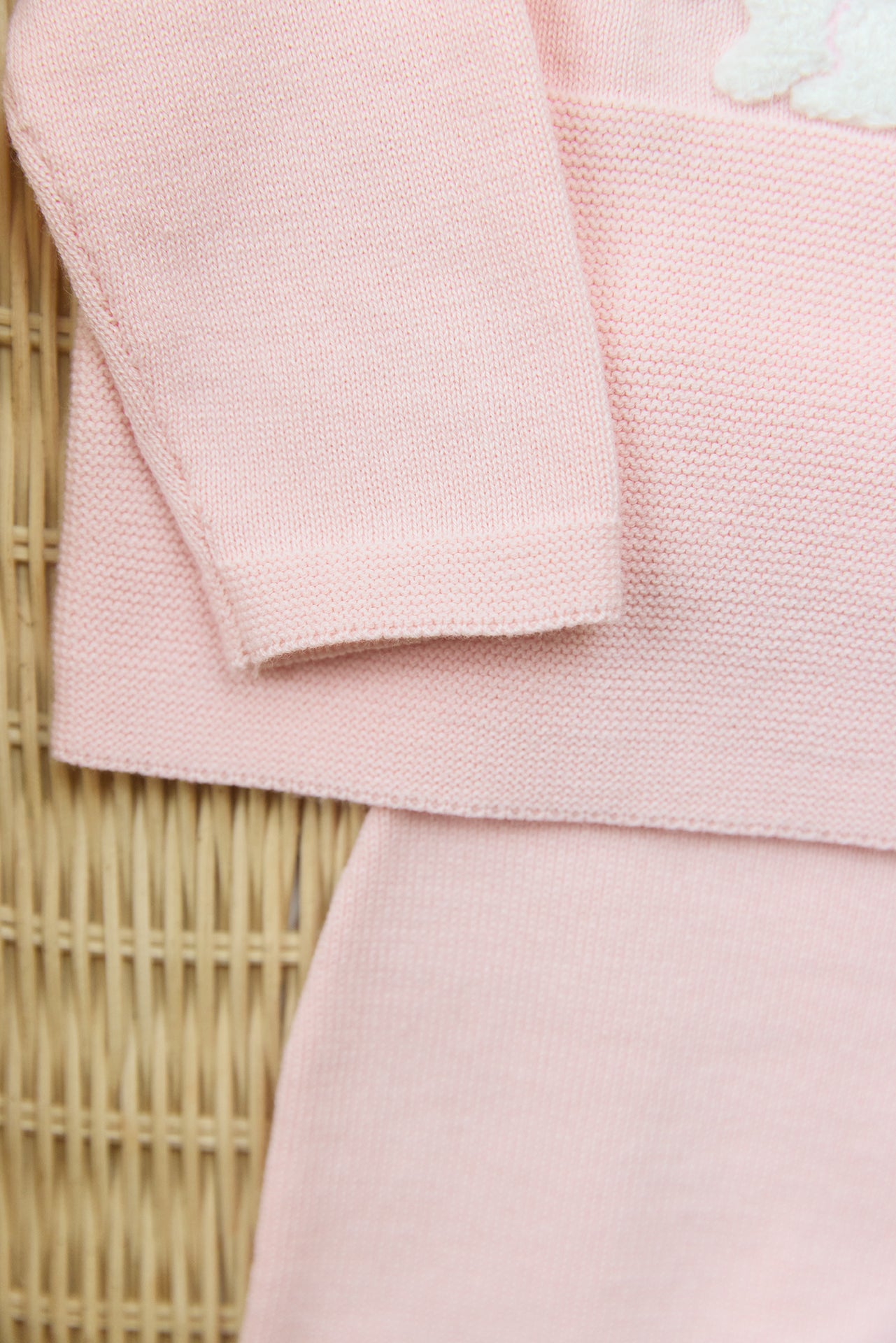 Outfit Lang - Rosa Stickerei Kaninchen