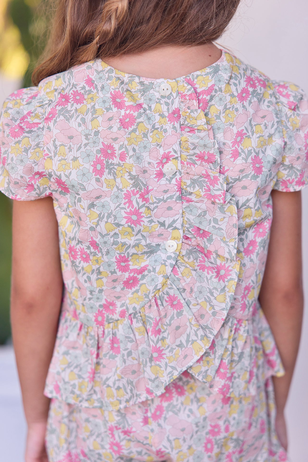 Outfit kurz – Stoff mit Zitrus-Prints Liberty