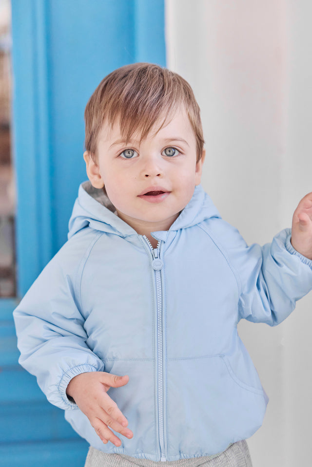 CC42011-44 - COUPEVENT2  - Image principale