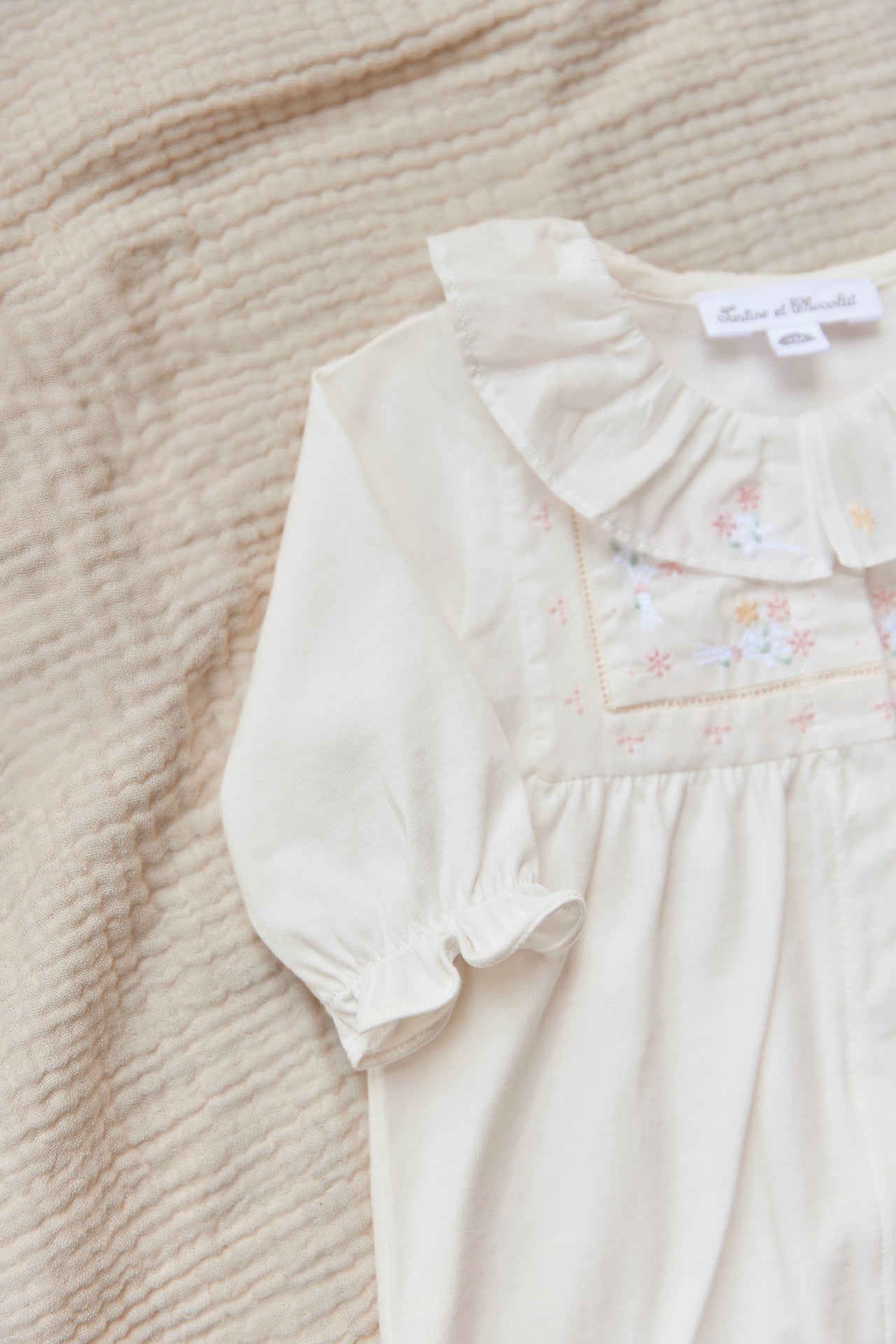 Pajamas - Ecru Collar ruffled cotton