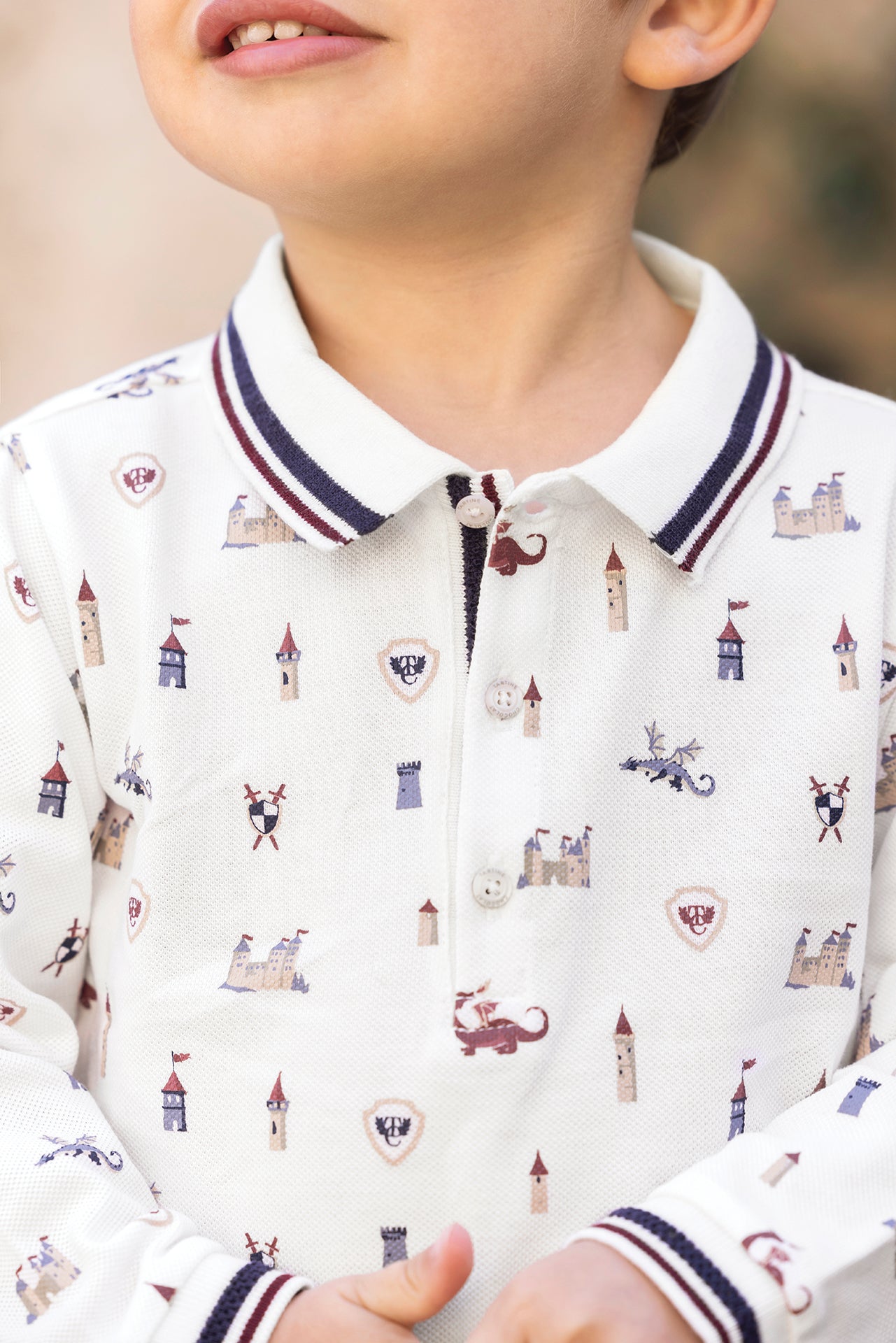 Polo - Bordeaux col pointu motifs