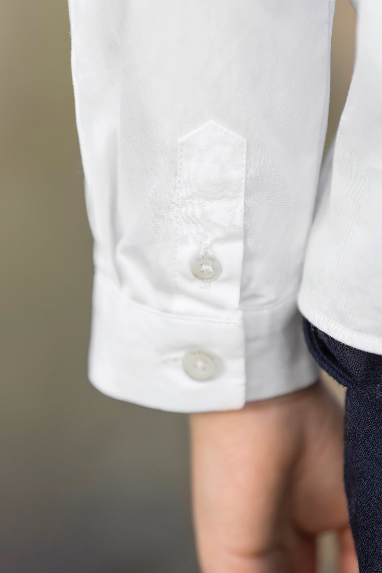 Camisa - Blanco algodon Plisado religioso