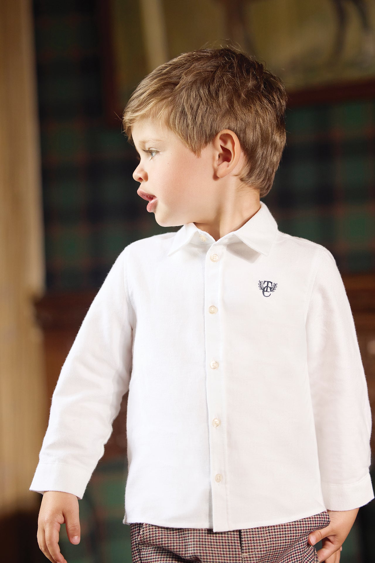 Camisa - Blanco algodon Cuello plano Bordado TC