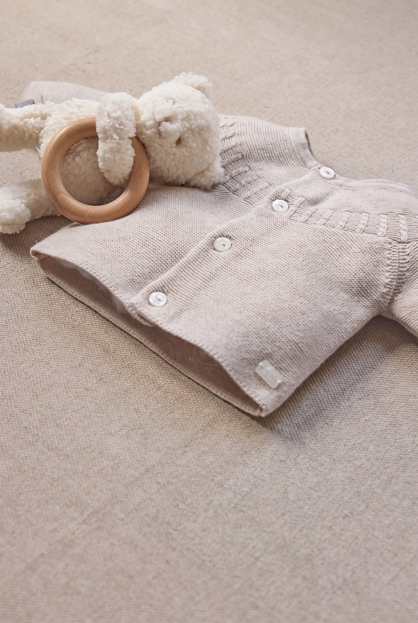 Cardigan - Beige cotton heather Round neck braided