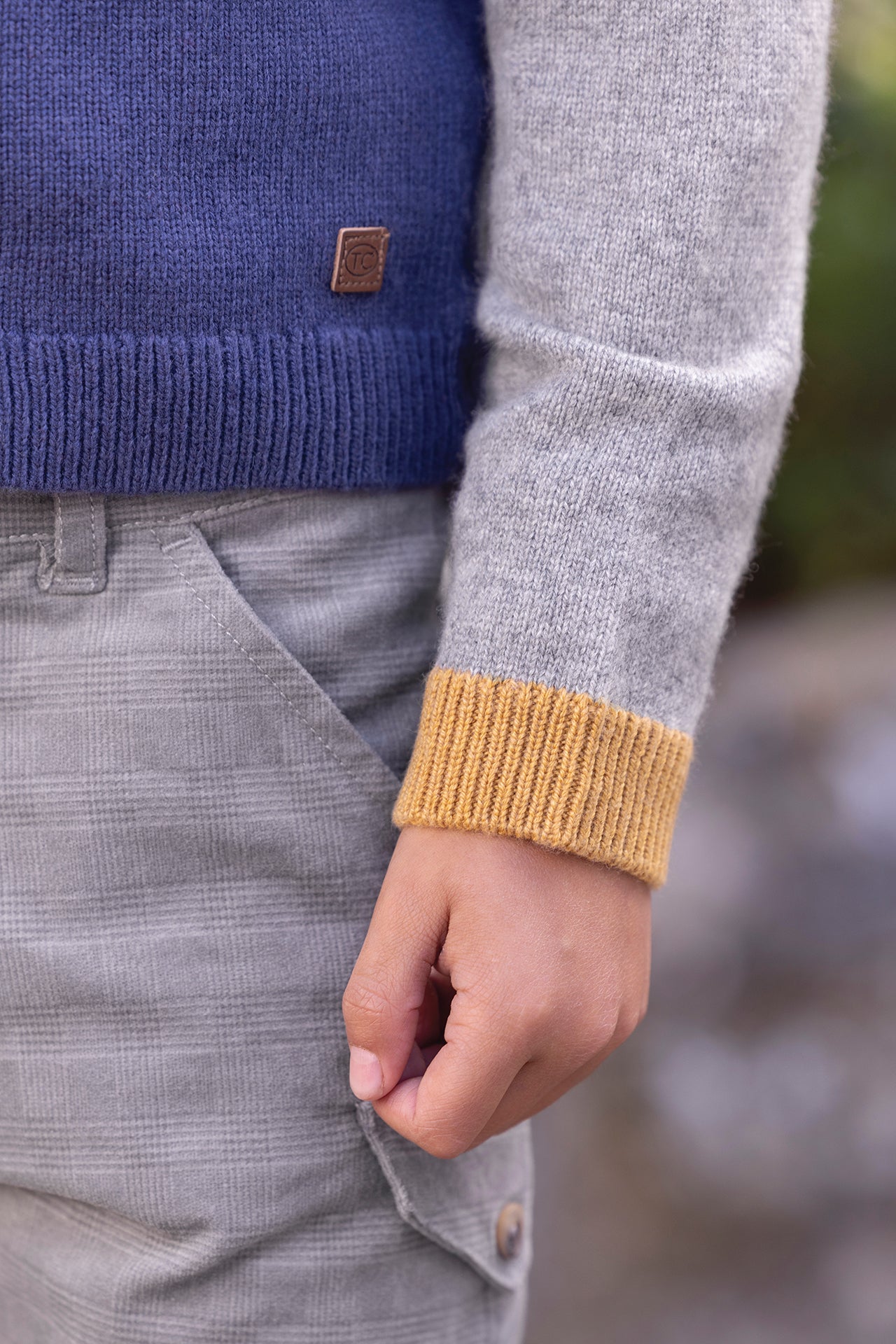 Pull- Marine laine broderie racing
