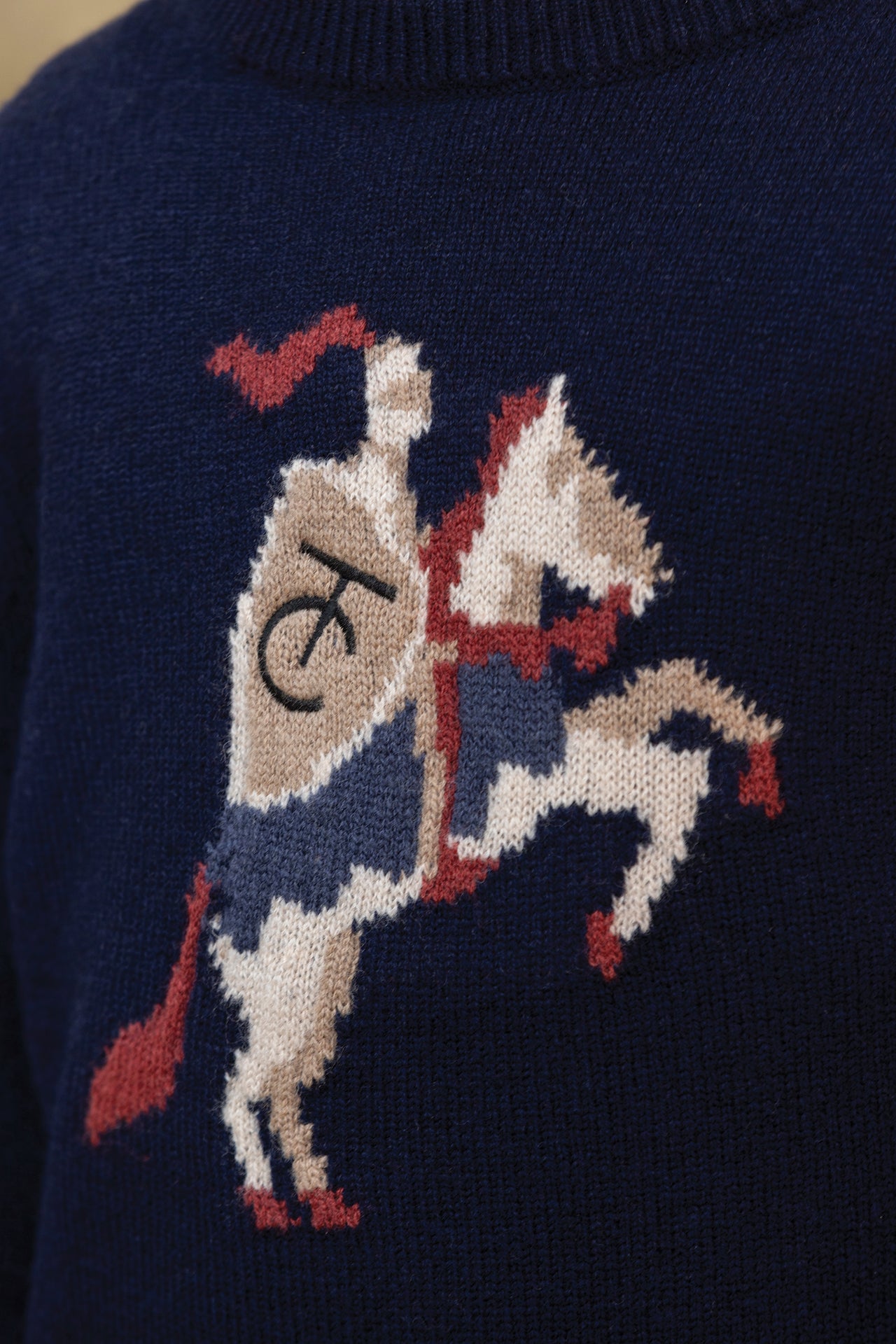 Pull - Marine laine broderie chevalier