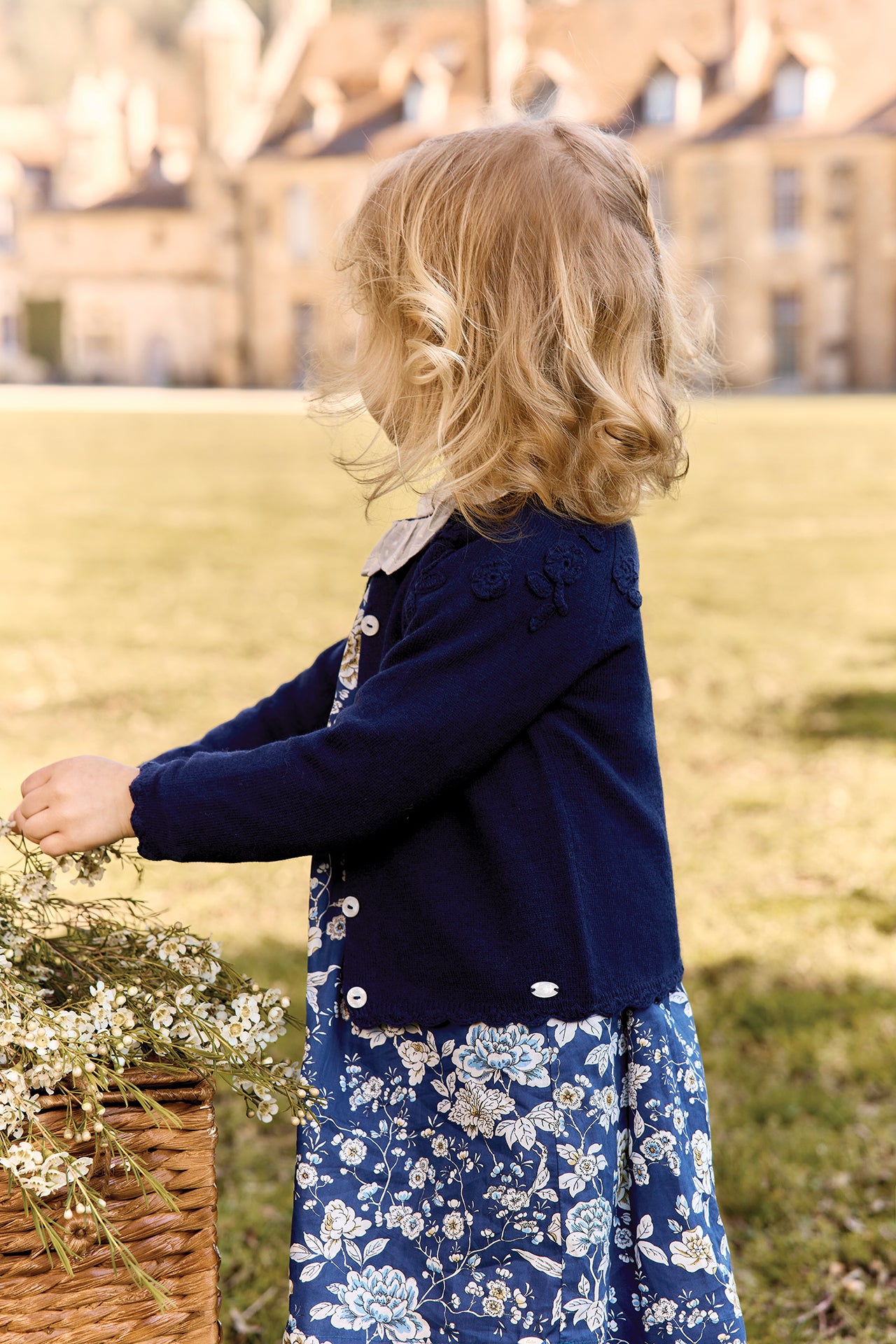 Cardigan - Marine laine broderie main fleurs