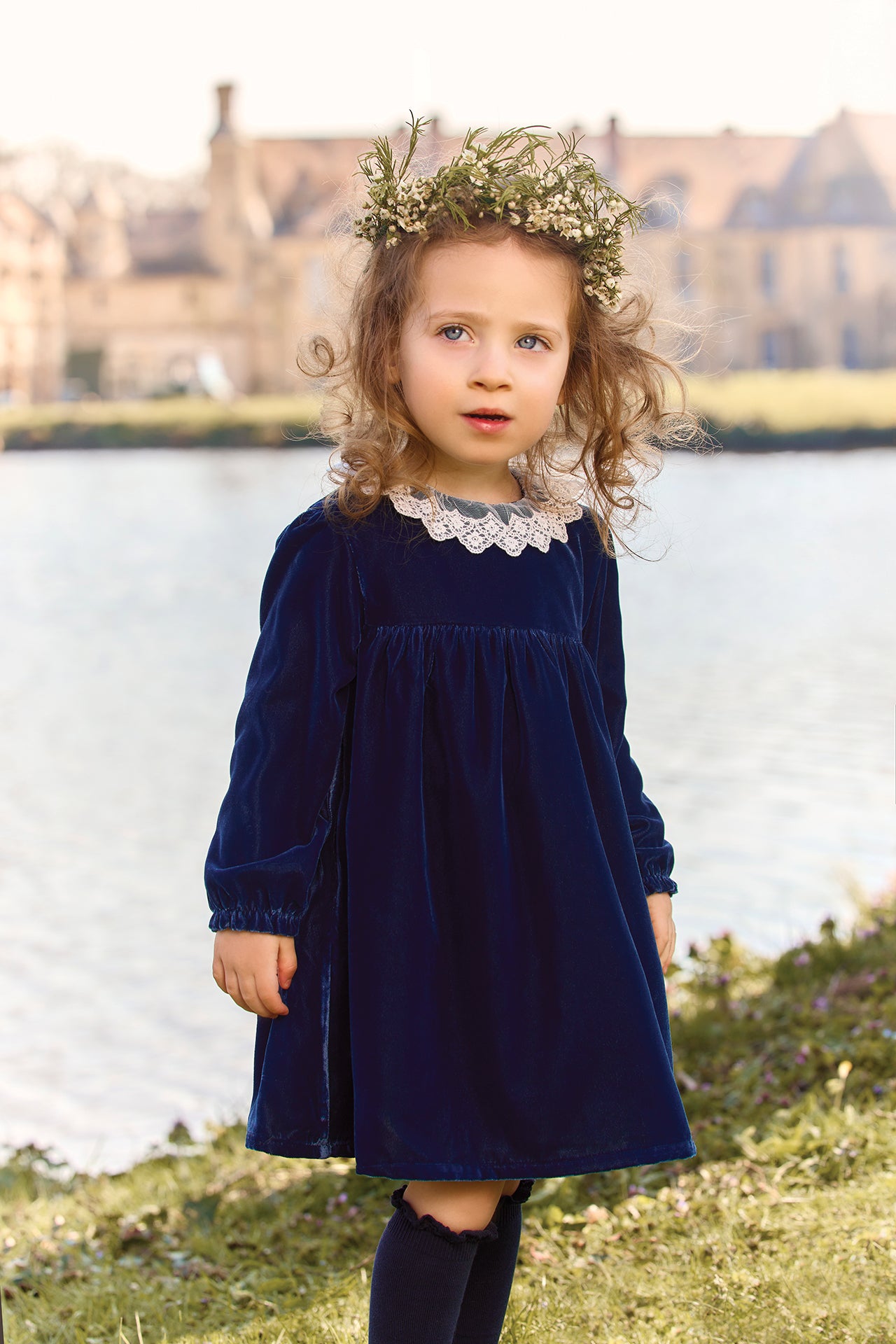 Vestido - Azul marino Terciopelo Cuello Encaje