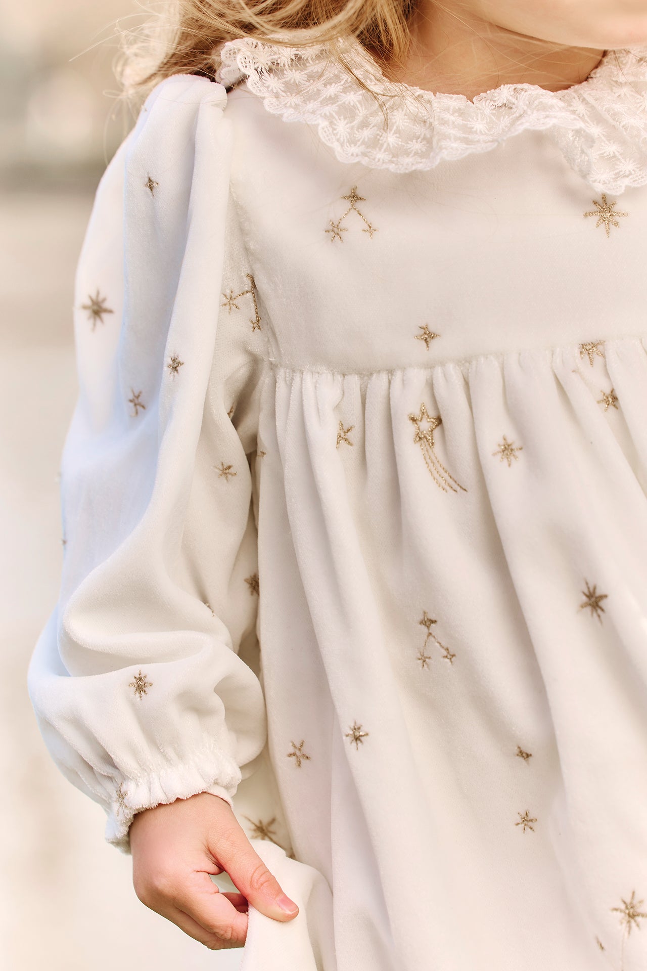 Robe - Ecru col volanté dentelle